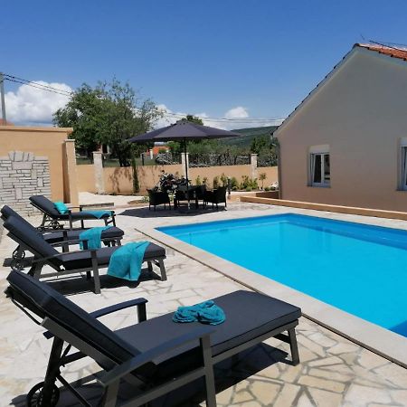 Villa Mir Pridraga מראה חיצוני תמונה