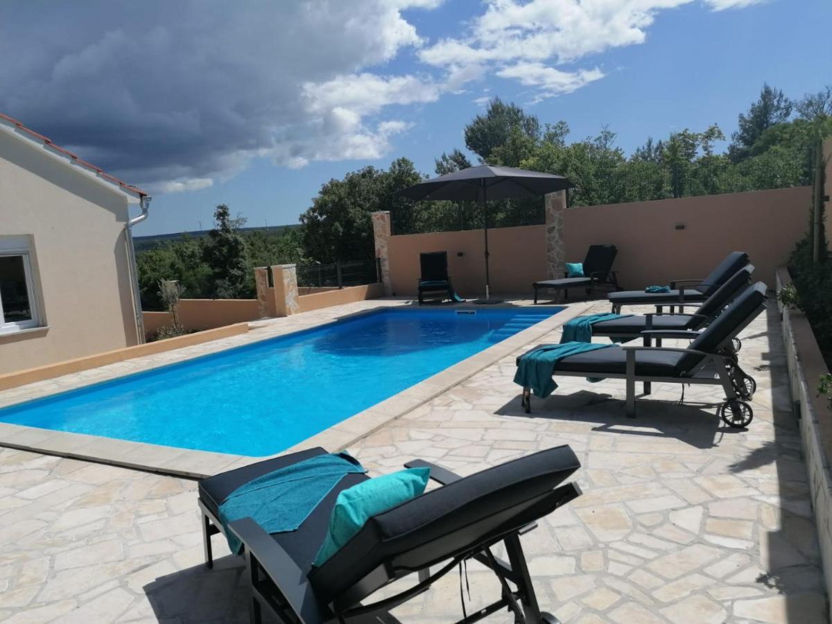 Villa Mir Pridraga מראה חיצוני תמונה